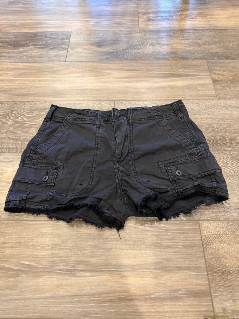 American Eagle Shorts Womens Cargo 90s Boyfriend Black Y2K Stretch Size 6